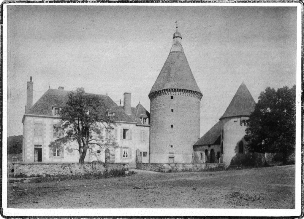 sallebrune, château, gîte, auvergne